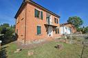 torrita-di-siena-si-villetta-trifamigliare-con
