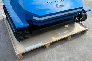 TAGLIAERBA RADIOCOMANDATO EMME SERVICE M-800DL