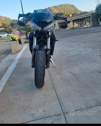 Moto sportiva 