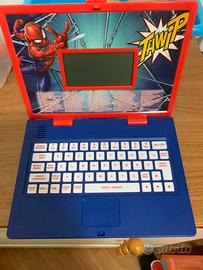 Computer spider man bambino