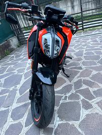 KTM Duke 125