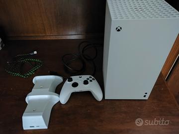 Xbox Serie a X White 1TB + Accessori 