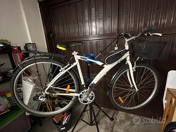 Bicicletta btwin original raggio 28