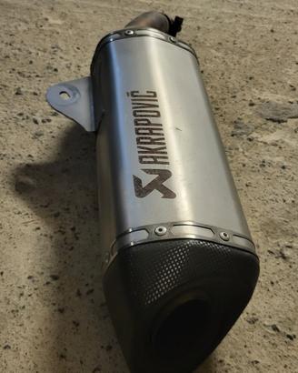 akrapovic