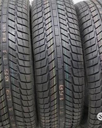 4 gomme nuove invernali 235 50 17 Toyo snow
