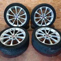 4 RUOTE CERCHI IN LEGA 18" COMPLETE FIAT CROMA (1