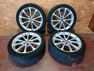4 RUOTE CERCHI IN LEGA 18" COMPLETE FIAT CROMA (1