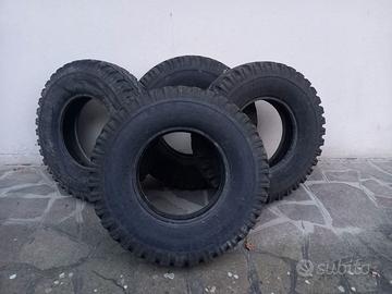 gomme per Uaz
