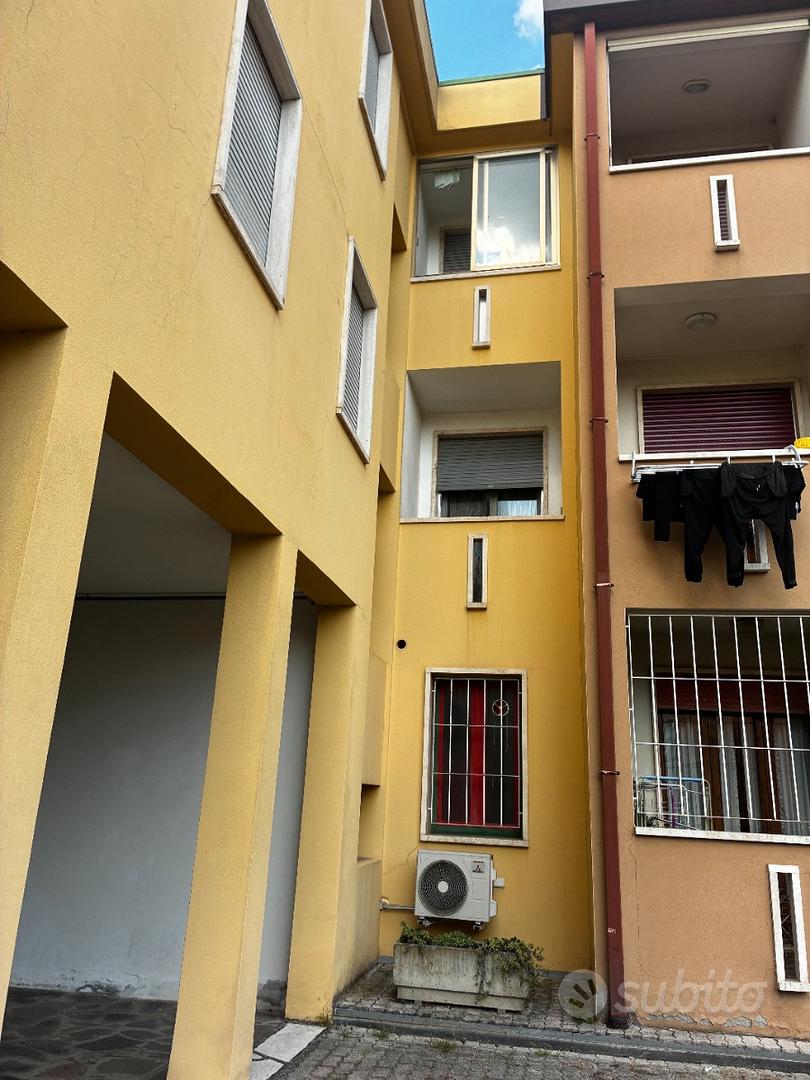 Negozio Este - Vista 4