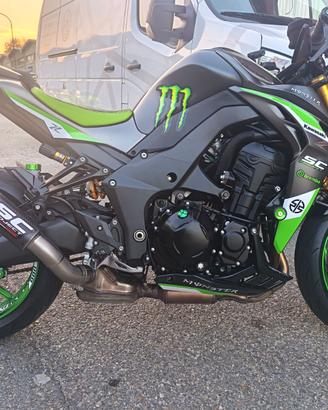 Terminale SC in carbonio kavasaki Z1100 Se 2026