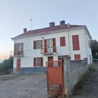 TRA AZZANO E ROCCA D'ARAZZO € 155.000