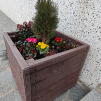 Fioriere Panchine arredi in plastica riciclata