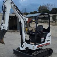 MINIESCAVATORE BOBCAT 323