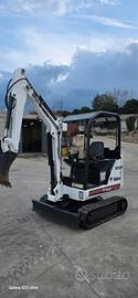 MINIESCAVATORE BOBCAT 323