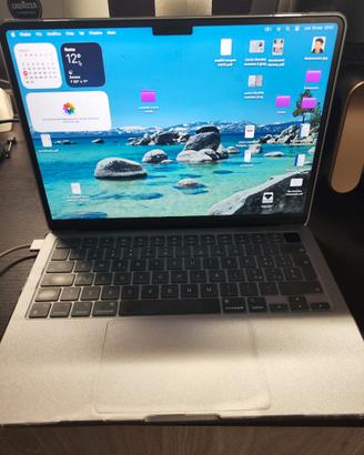 MacBook air M2