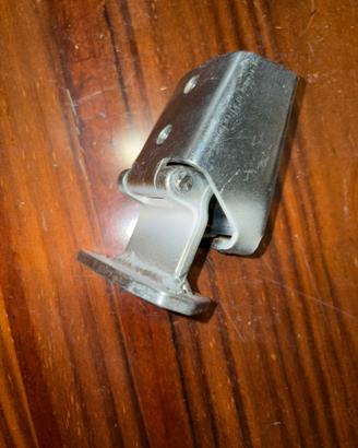CERNIERA INFERIORE PORTA  SINISTRA  FIAT PANDA