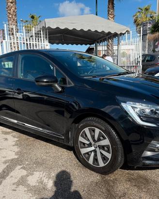 CLIO HYBRID 2021 1.6 AUTOMATICA E-TECH 75000KM INI