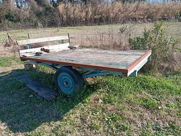 rimorchio trainato 