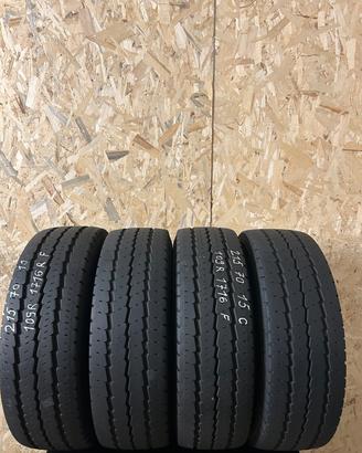 4 GOMME 215 70 15 CONTINENTAL