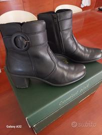 Scarpe da donna, tronchetto nero