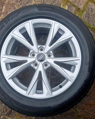 Cerchi in lega 18" AUDI Q3 Sportback con Pneum.