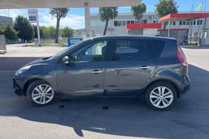 Renault Scenic modello Lux motore 100mila km