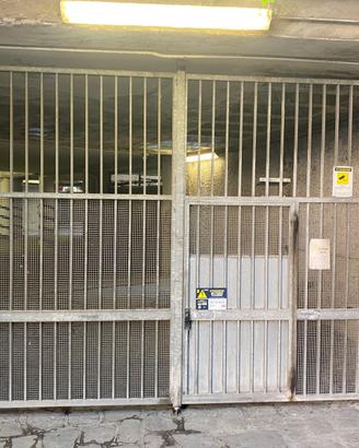 Posto moto in via Lame