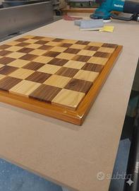 scacchiera in legno 