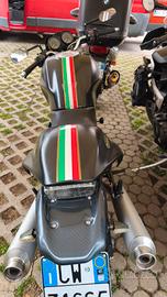 Ducati Monster 695