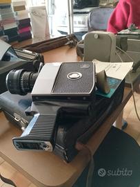 cinepresa vintage Paillard-Bolex 8 mm con custodia