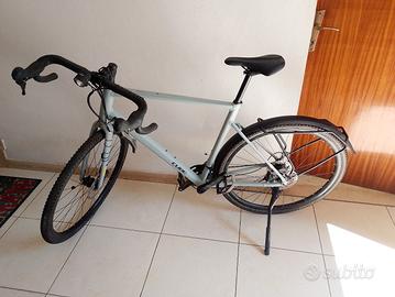 bici gravel cambio Shimano grx