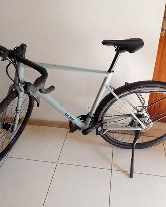 bici gravel cambio Shimano grx