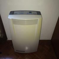 Deumidificatore/condizionatore portatile De Longhi
