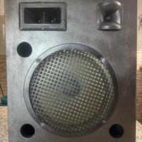 Cassa amplificata bt usb sd radio