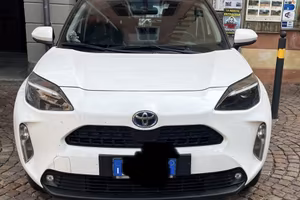 Toyota Yaris Cross Hybrid 23Garanzia batteria 2033