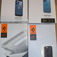 cover Spigen e vetro iPhone 13 pro