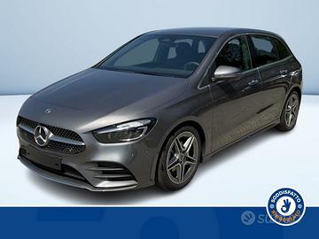 Mercedes-Benz Classe B 180d Automatic AMG Lin...