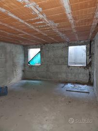 Casa unifamiliare al grezzo su 3 livelli di 180 mq