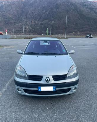 Renault Clio 1.2 16v 75CV (2005) NEOPATENTATI✅