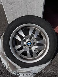 Pneumatici con cerchi BMW 320td