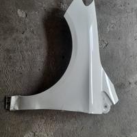 Parafango anteriore sx mercedes w246