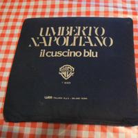 Umberto Napolitano Oggi settembre 26, cuscino blu