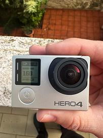 ⚠️Go pro Hero 4 silver + accessori⚠️
