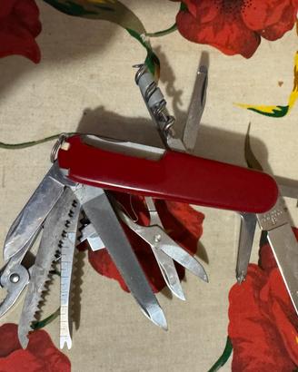 Victorinox