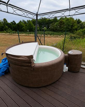Piscina idromassaggio spa per esterno Softub