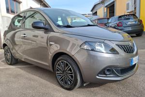 Lancia Ypsilon 1.0 FireFly 5 porte S&S Hybrid Gold