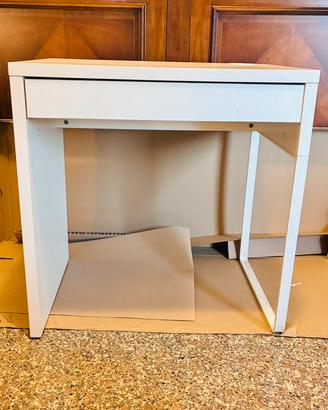 Scrivania Micke  Ikea (versione piccola)