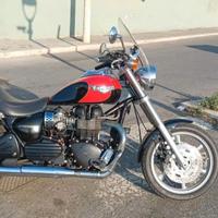 Moto Triumph speedmaster