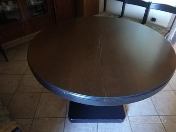 Tavolo rotondo