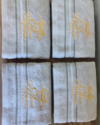 4  PEZZI ASCIUGAMANI 100% COTONE